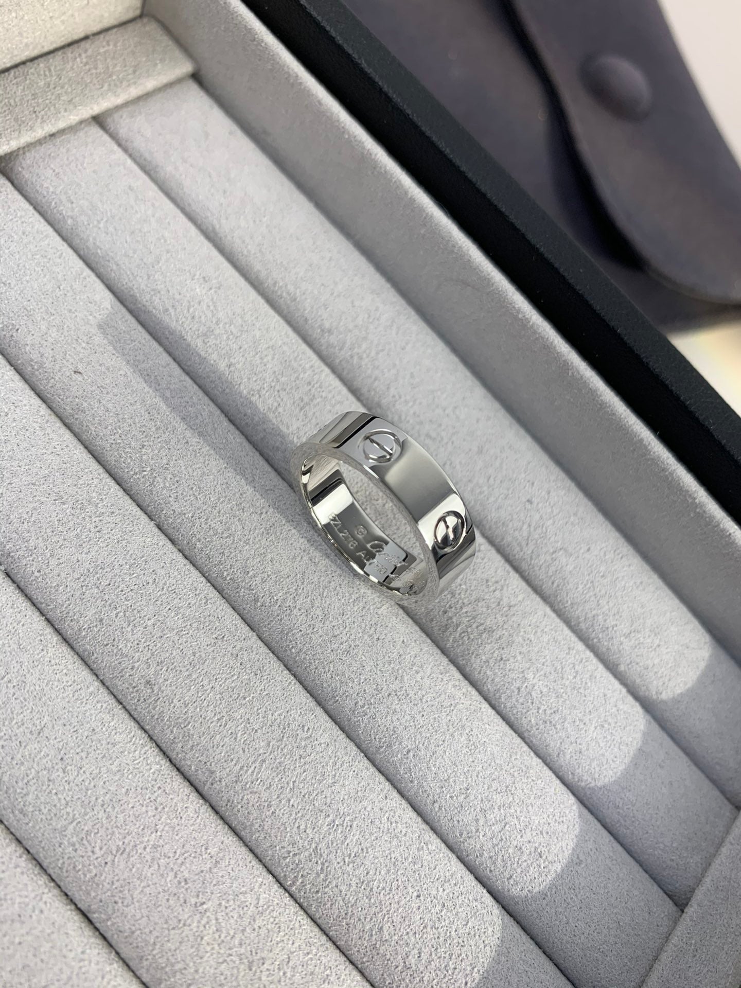 Love Band – Love ring 💍