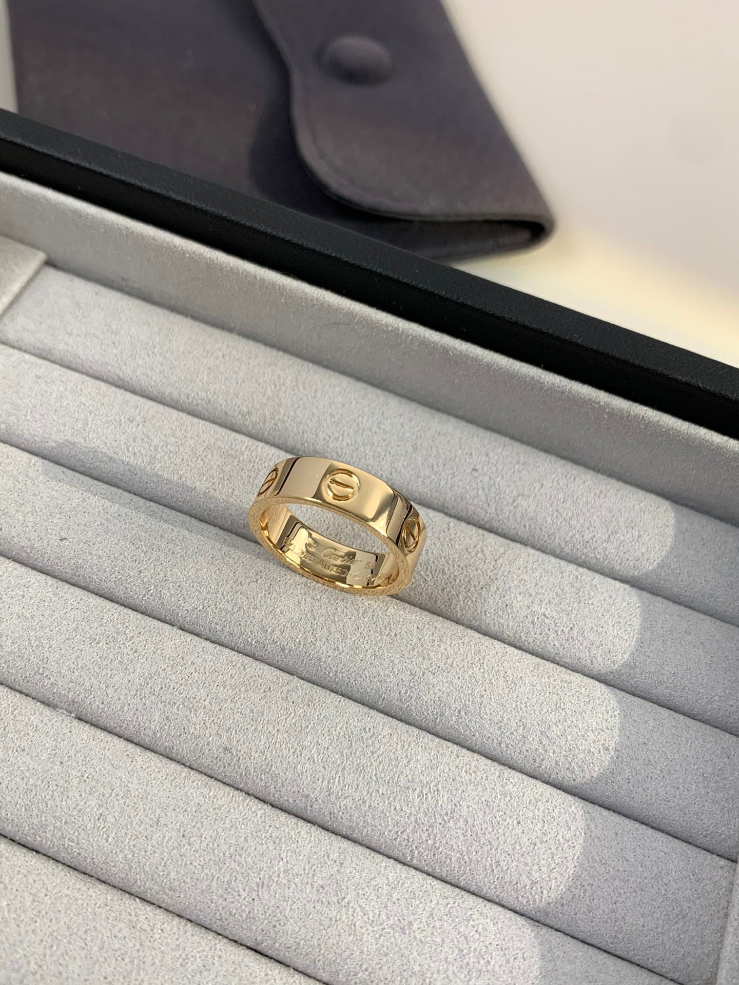 Love Band – Love ring 💍