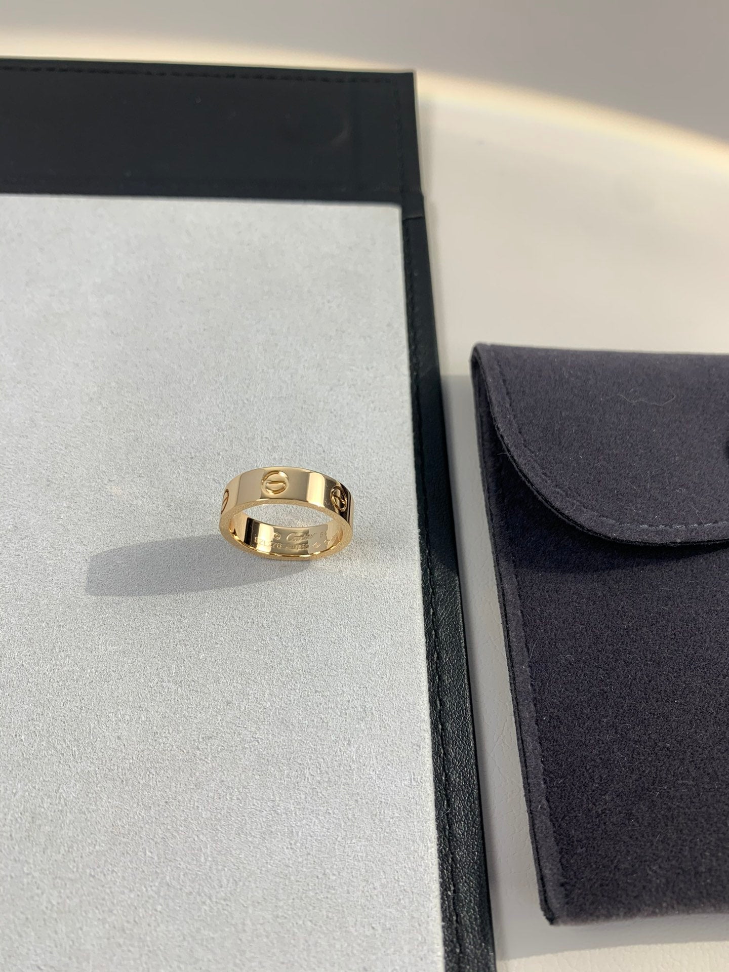 Love Band – Love ring 💍