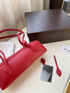 Sleek "Le Teckel" Style Shoulder Bag (Premium Quality)