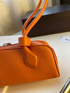 Sleek "Le Teckel" Style Shoulder Bag (Premium Quality)