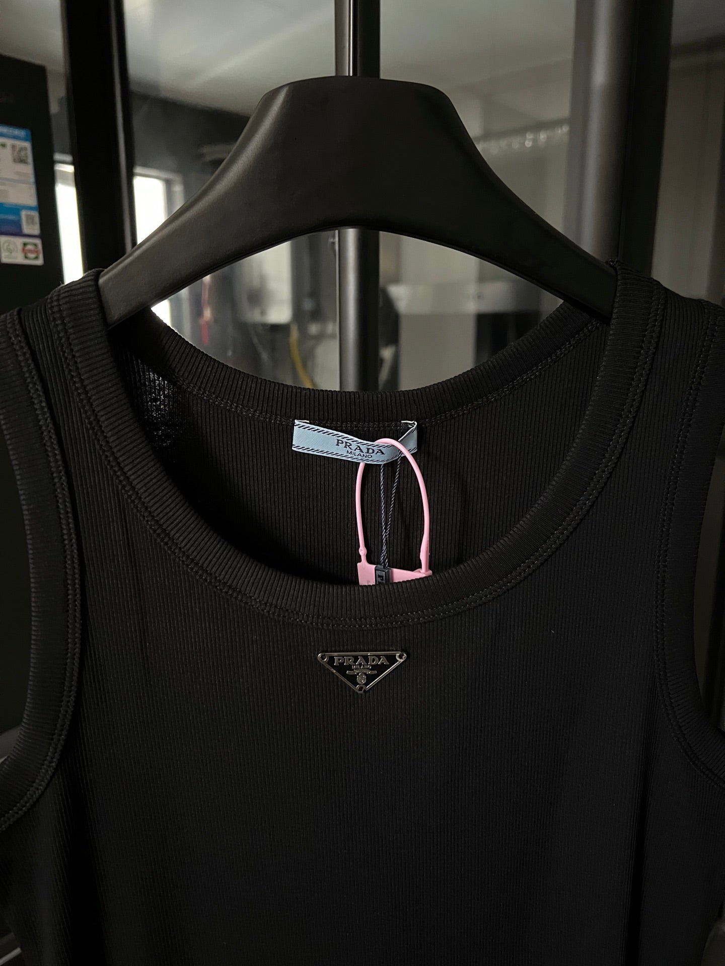 Women's Sleeveless Ribbed Tank Top