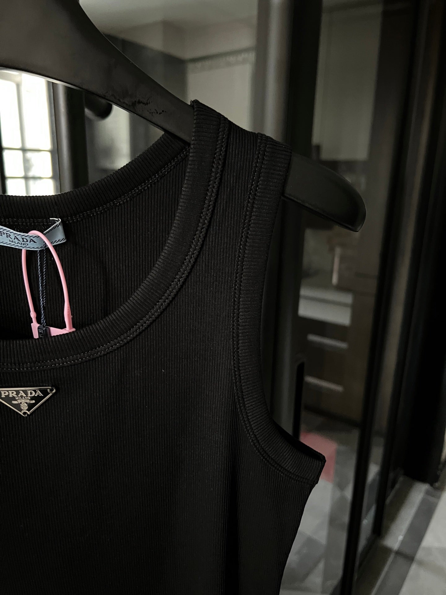 Women's Sleeveless Ribbed Tank Top