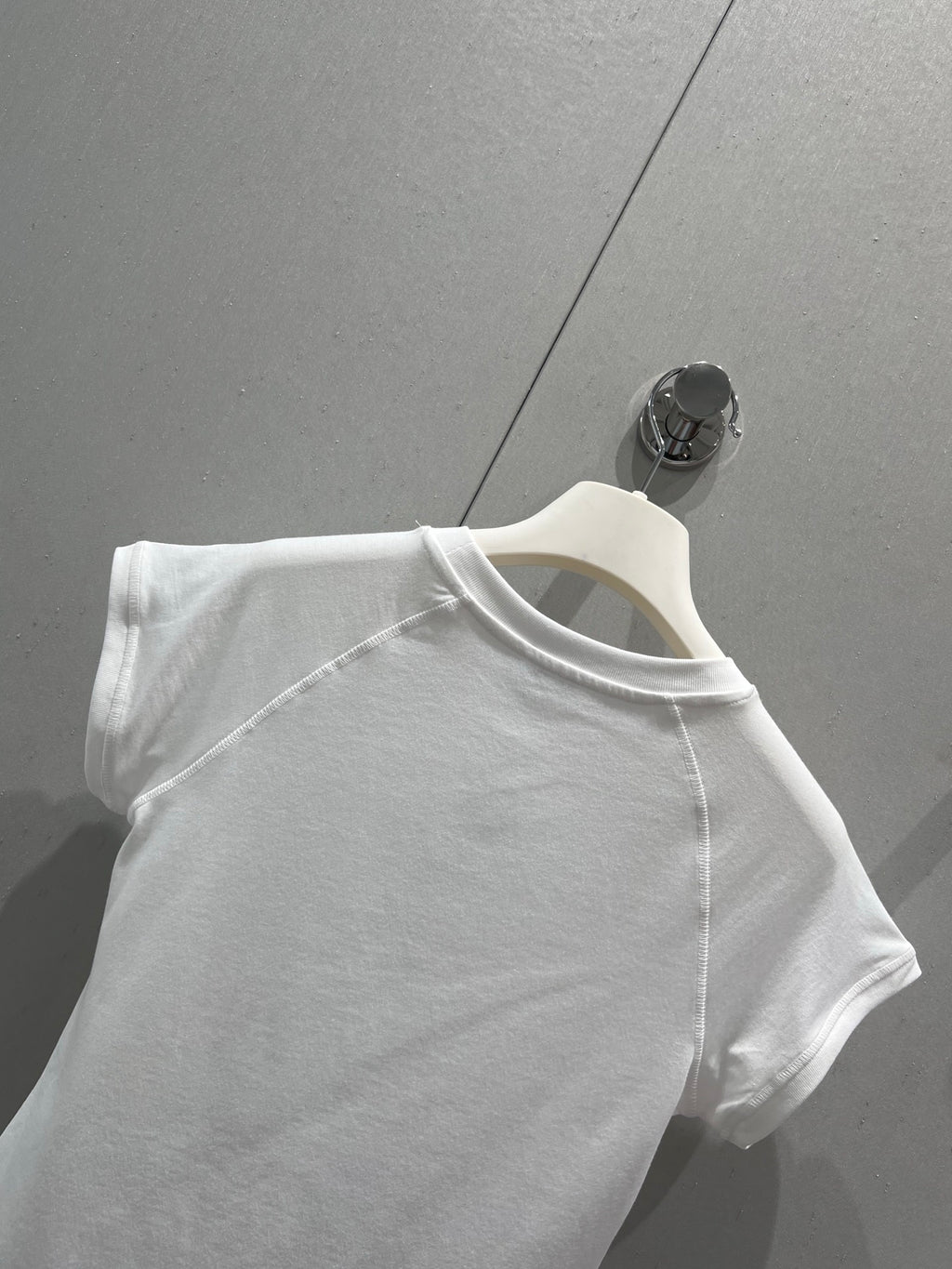 Premium Cotton Fitted T-Shirt – Limited Summer Edition