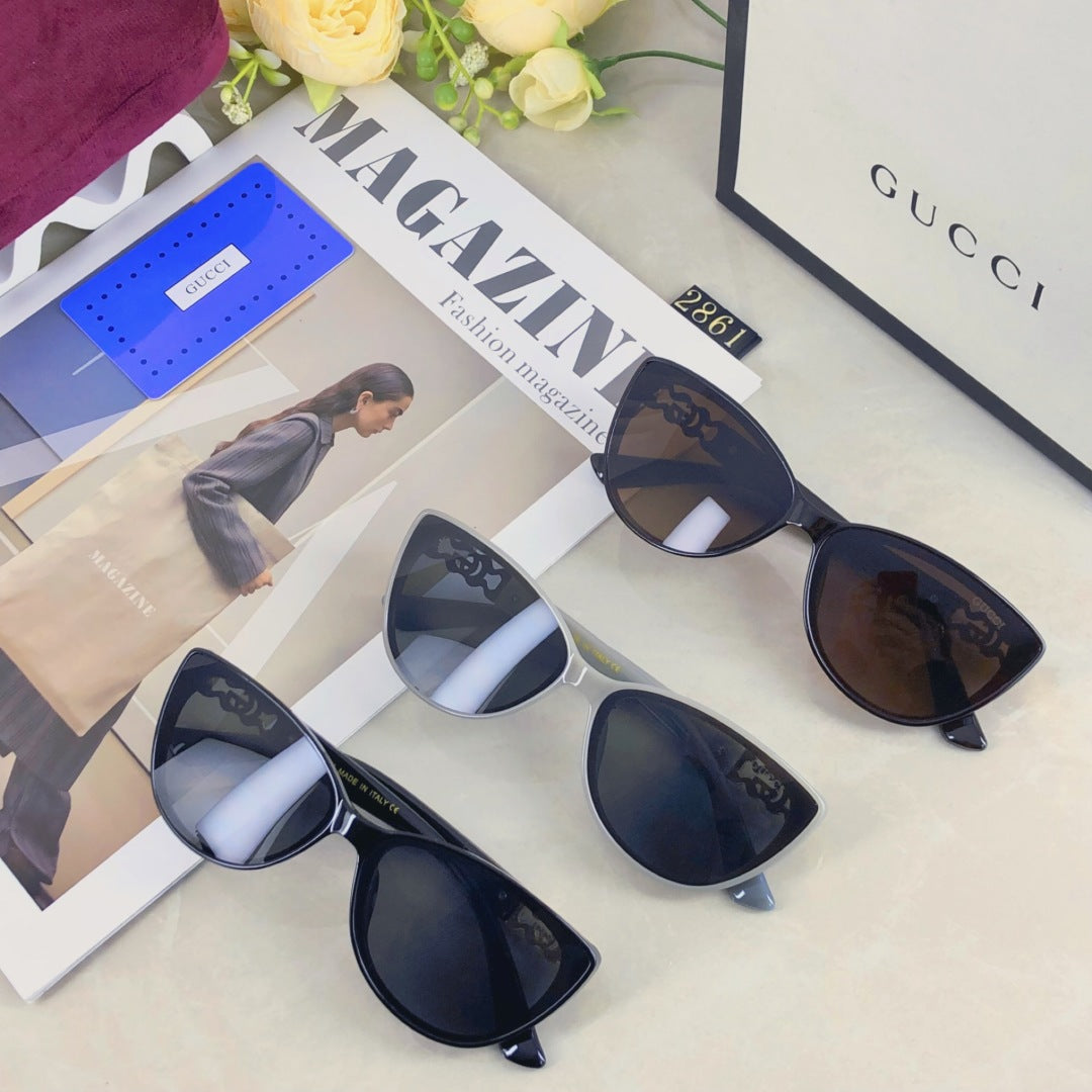 Cat-Eye Oversized Sunglasses – Summer Edition