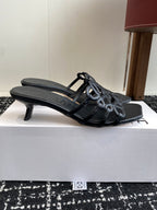 Elegant Summer Slides – Minimalist Leather Comfort