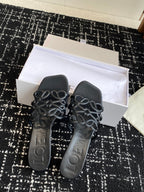 Elegant Summer Slides – Minimalist Leather Comfort