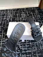 Elegant Summer Slides – Minimalist Leather Comfort