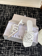 Elegant Summer Slides – Minimalist Leather Comfort