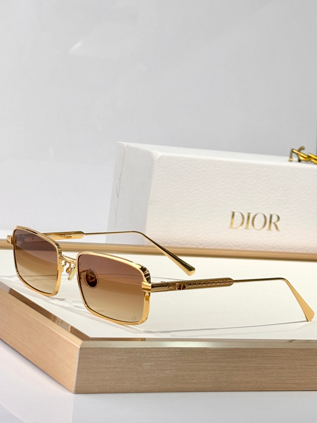D Cannage Sunglasses