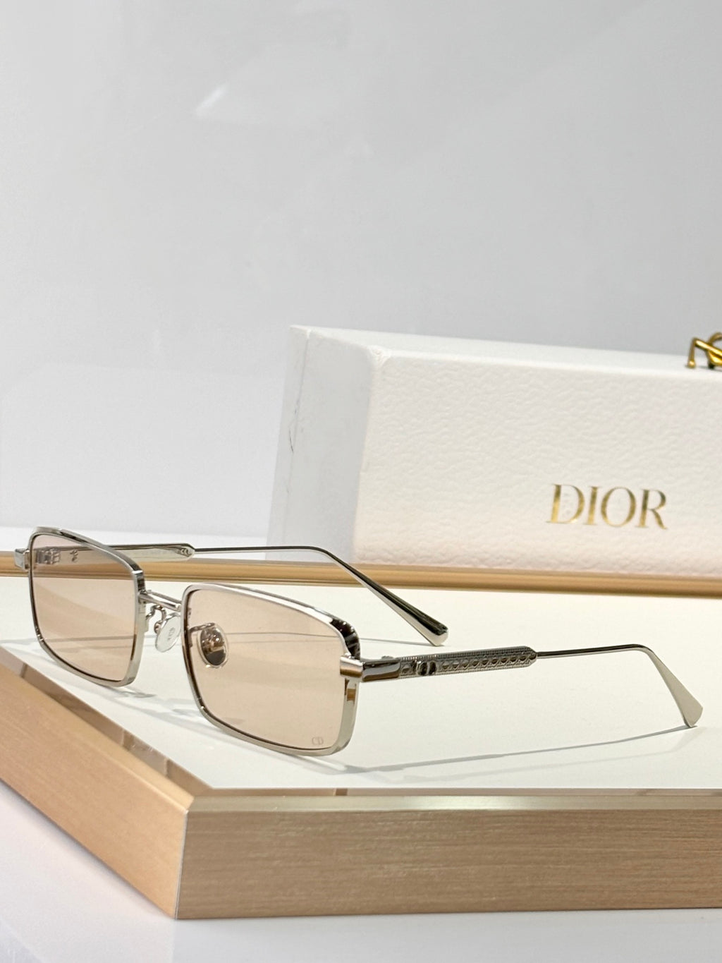 D Cannage Sunglasses