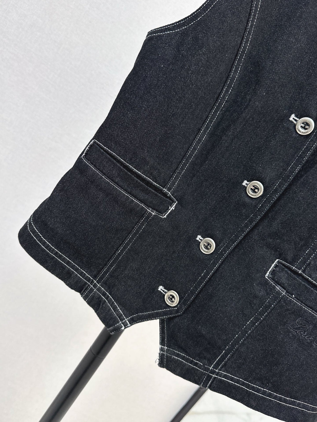 Two-Piece Contrast Stitch Denim Set – Vest & Pants