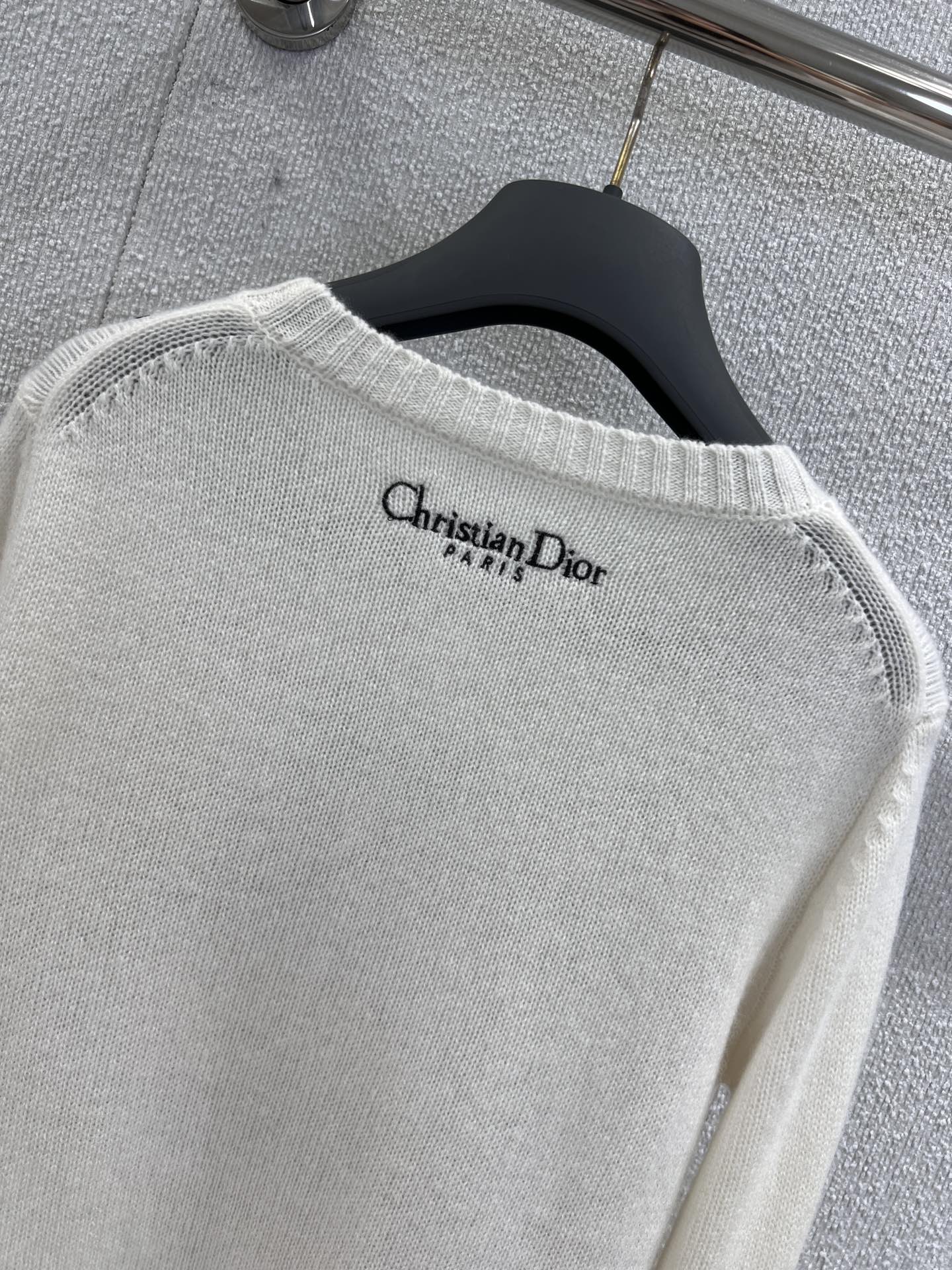 Embroidered Cashmere Knit Sweater  (Premium Quality)