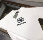 Unisex Oversized Cotton Tee – Bold Minimalist Edition