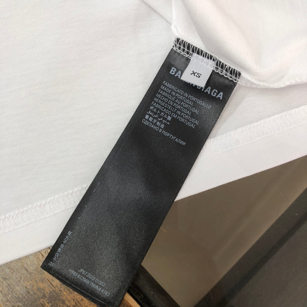 Unisex Oversized Cotton Tee – Bold Minimalist Edition