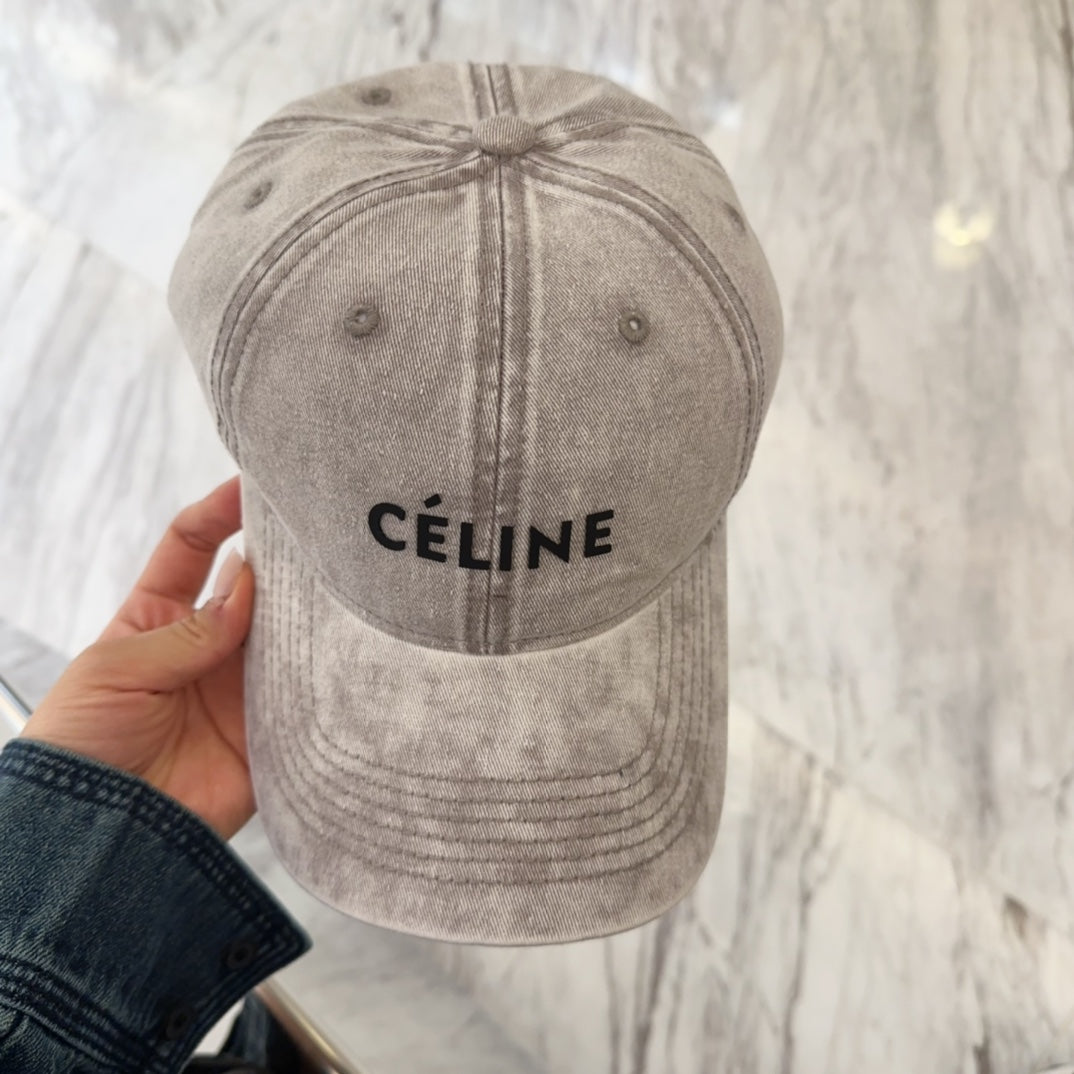 Structured Classic Baseball Cap