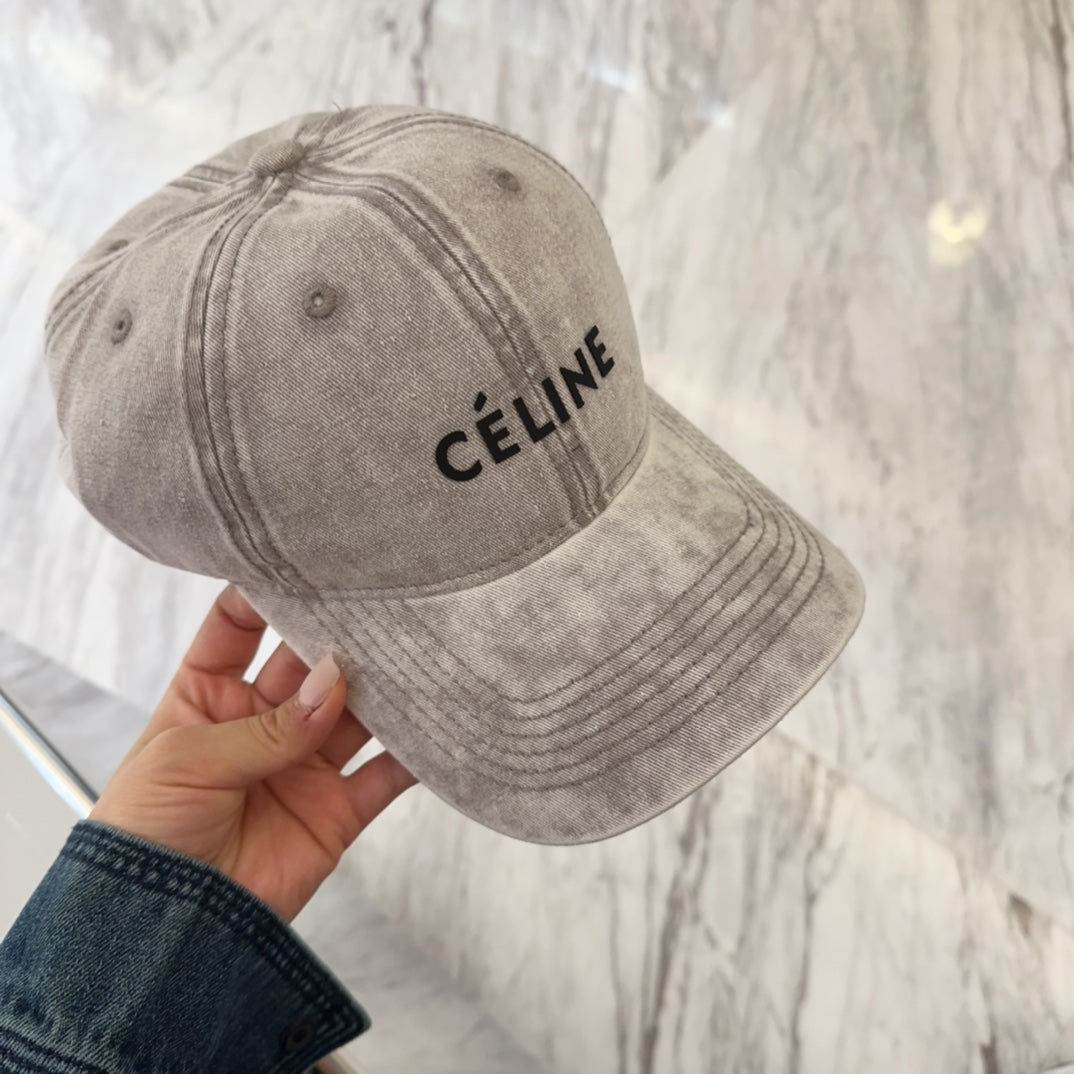 Structured Classic Baseball Cap