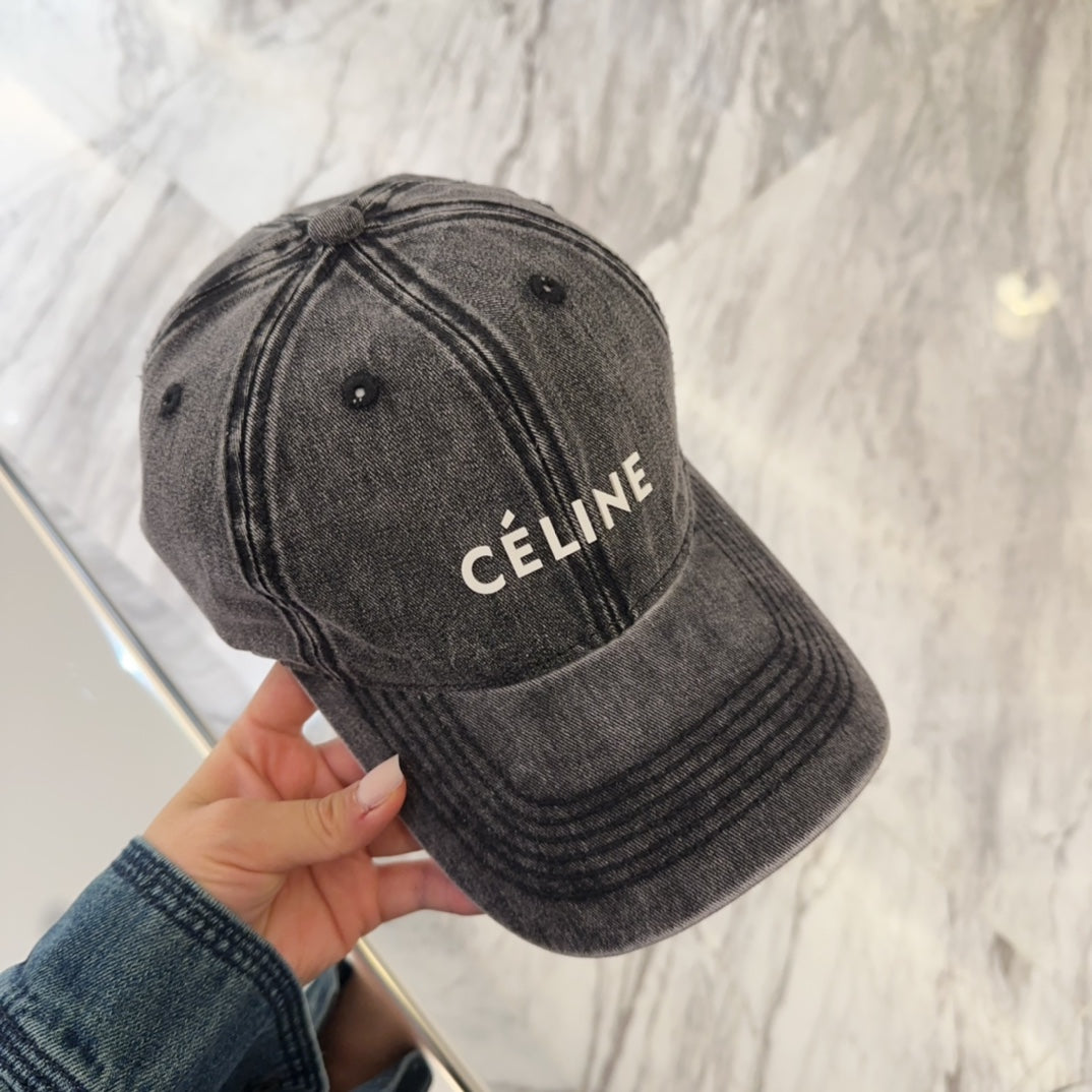 Structured Classic Baseball Cap