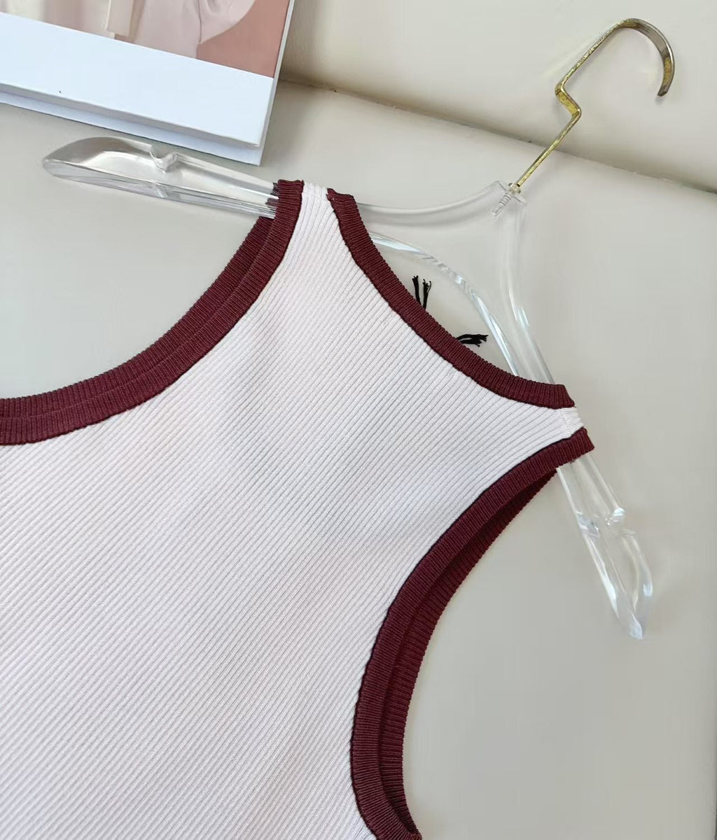 MM Sleeveless Ribbed Crop Top