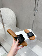 CLN Classic Leather Flat Slide Sandals