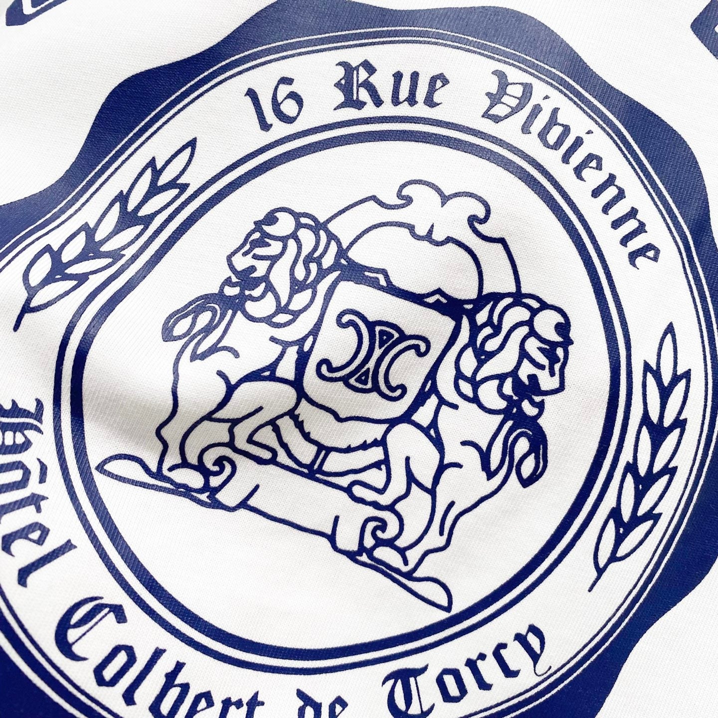 Unisex Retro-Inspired Graphic T-Shirt – 2025 Collection