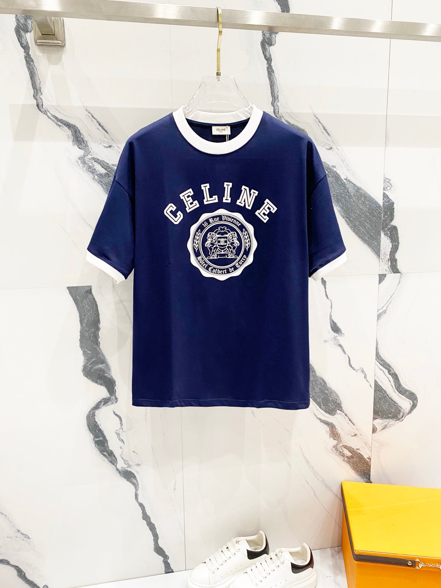 Unisex Retro-Inspired Graphic T-Shirt – 2025 Collection