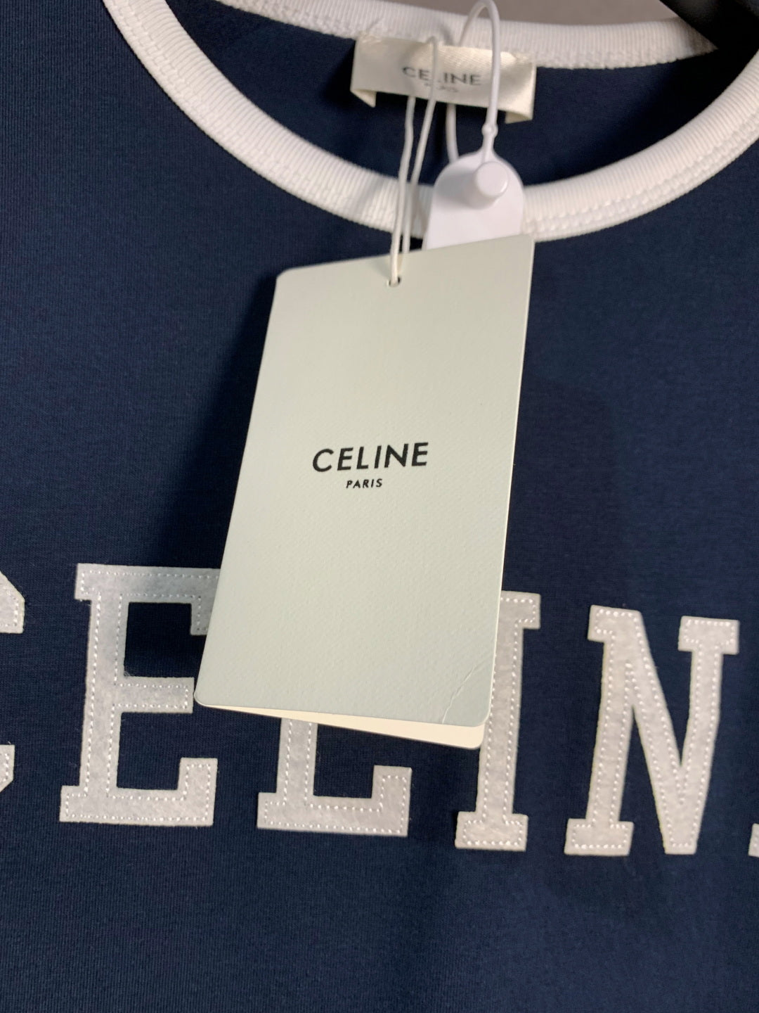 Unisex Velvet Lettering T-Shirt – Oversized Fit