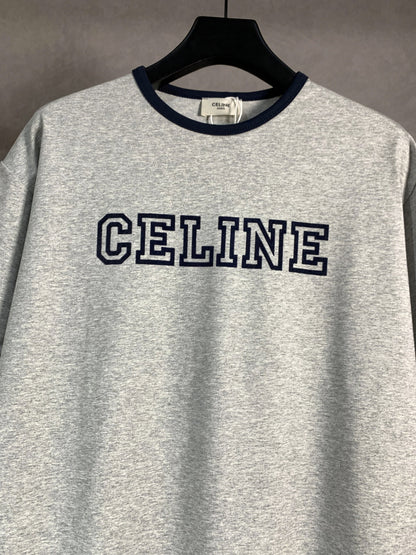 Unisex Velvet Lettering T-Shirt – Oversized Fit