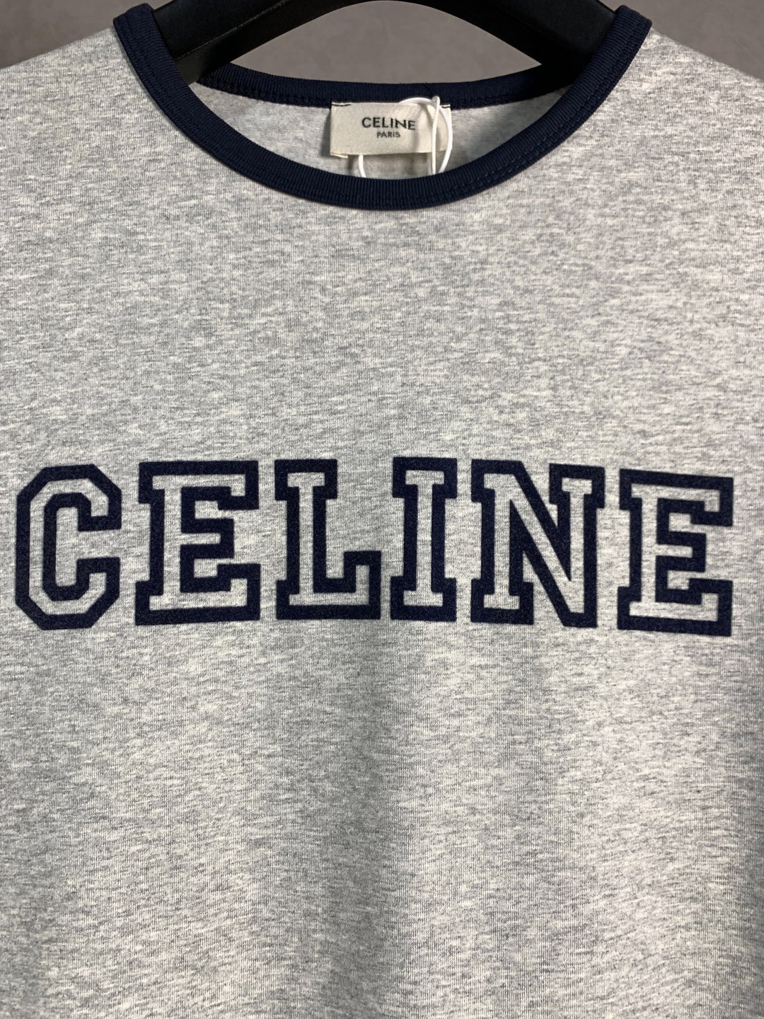 Unisex Velvet Lettering T-Shirt – Oversized Fit