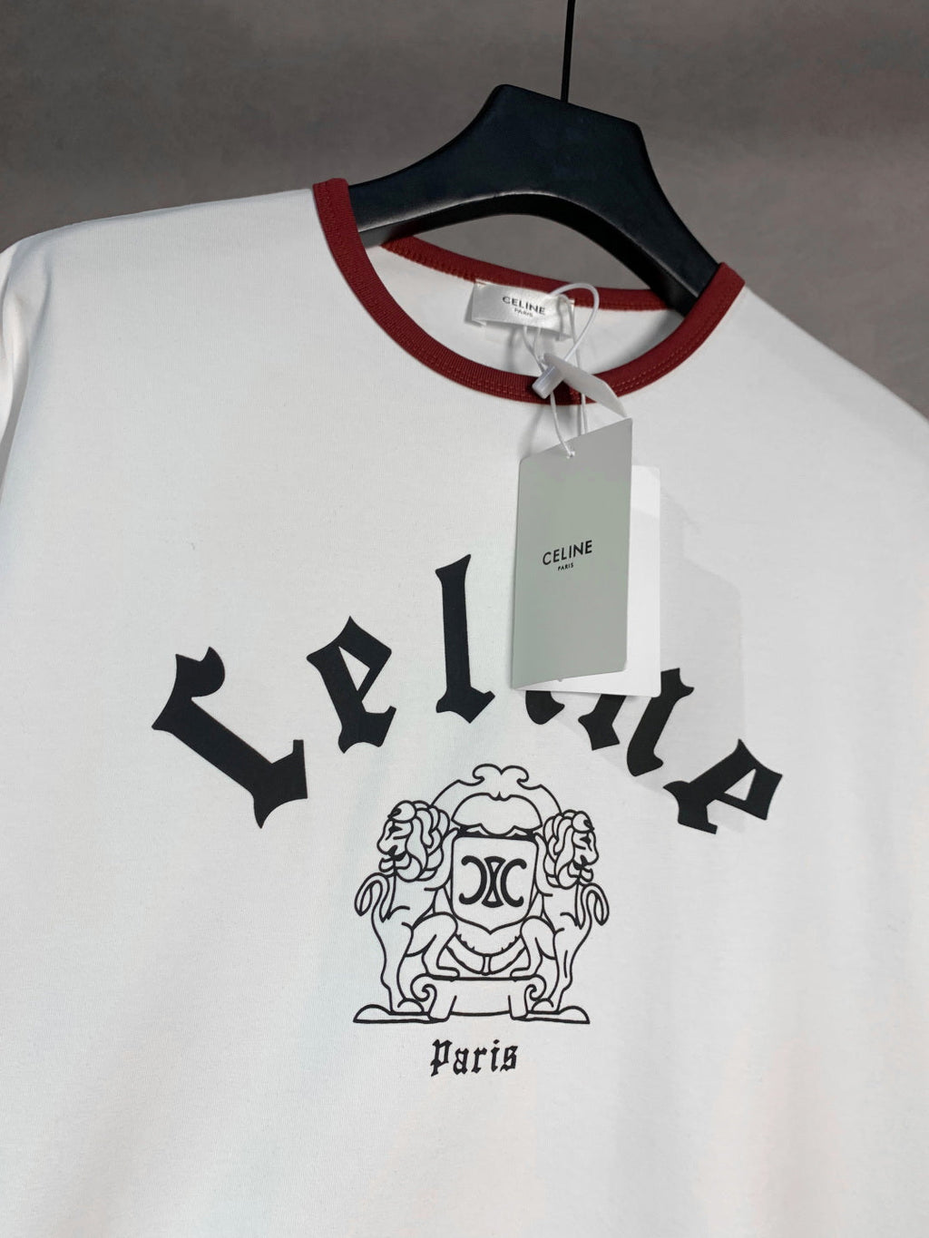 Unisex Velvet Lettering T-Shirt – Oversized Fit