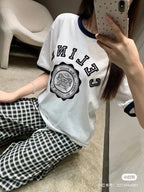 Unisex Contrast Neckline T-Shirt – Velvet Graphic