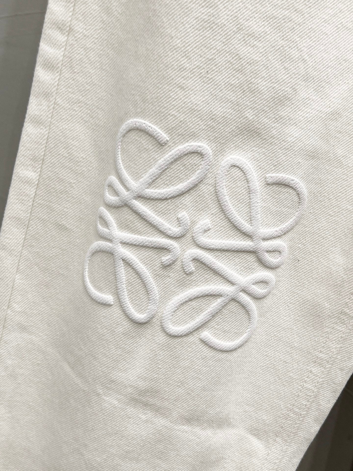 Unisex Printed Zip Straight-Leg Pants – White