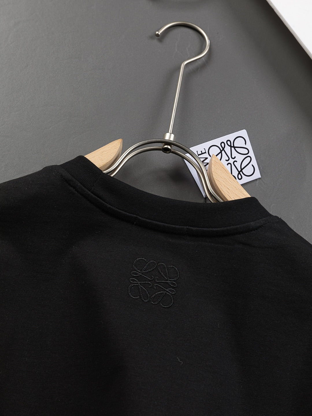 Unisex Embroidered Round-Neck T-Shirt – SunaFujita Collaboration