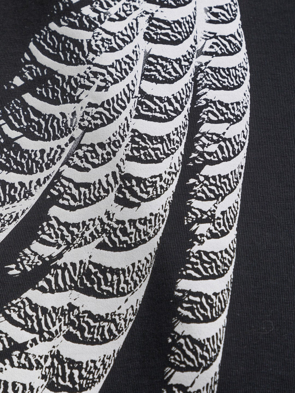 Unisex Feather Print Round-Neck T-Shirt