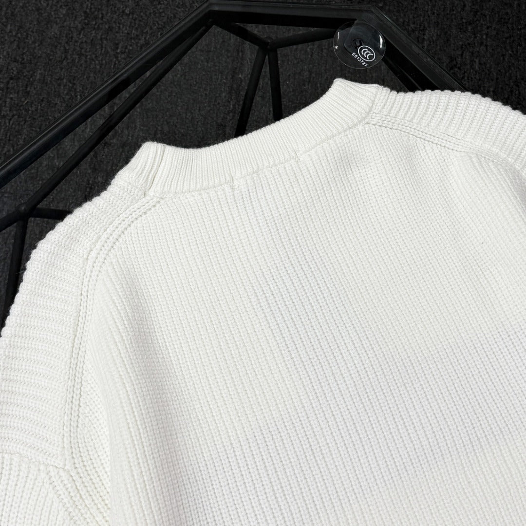 Unisex Jacquard Wool Knit Sweater – Oversized Fit
