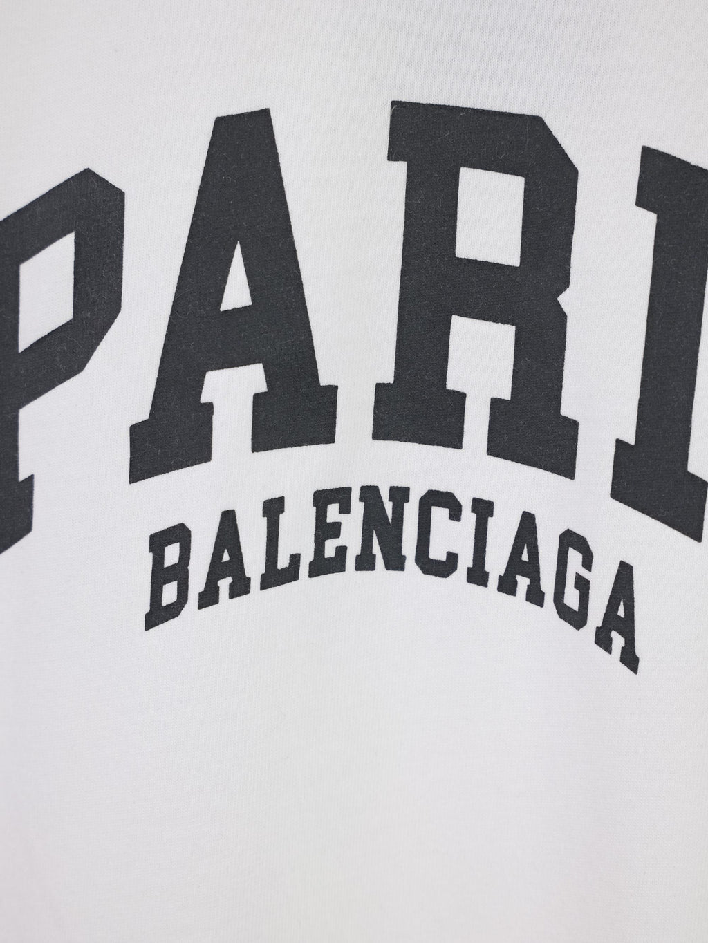 Unisex “PARIS” Logo Print T-Shirt – Premium Cotton