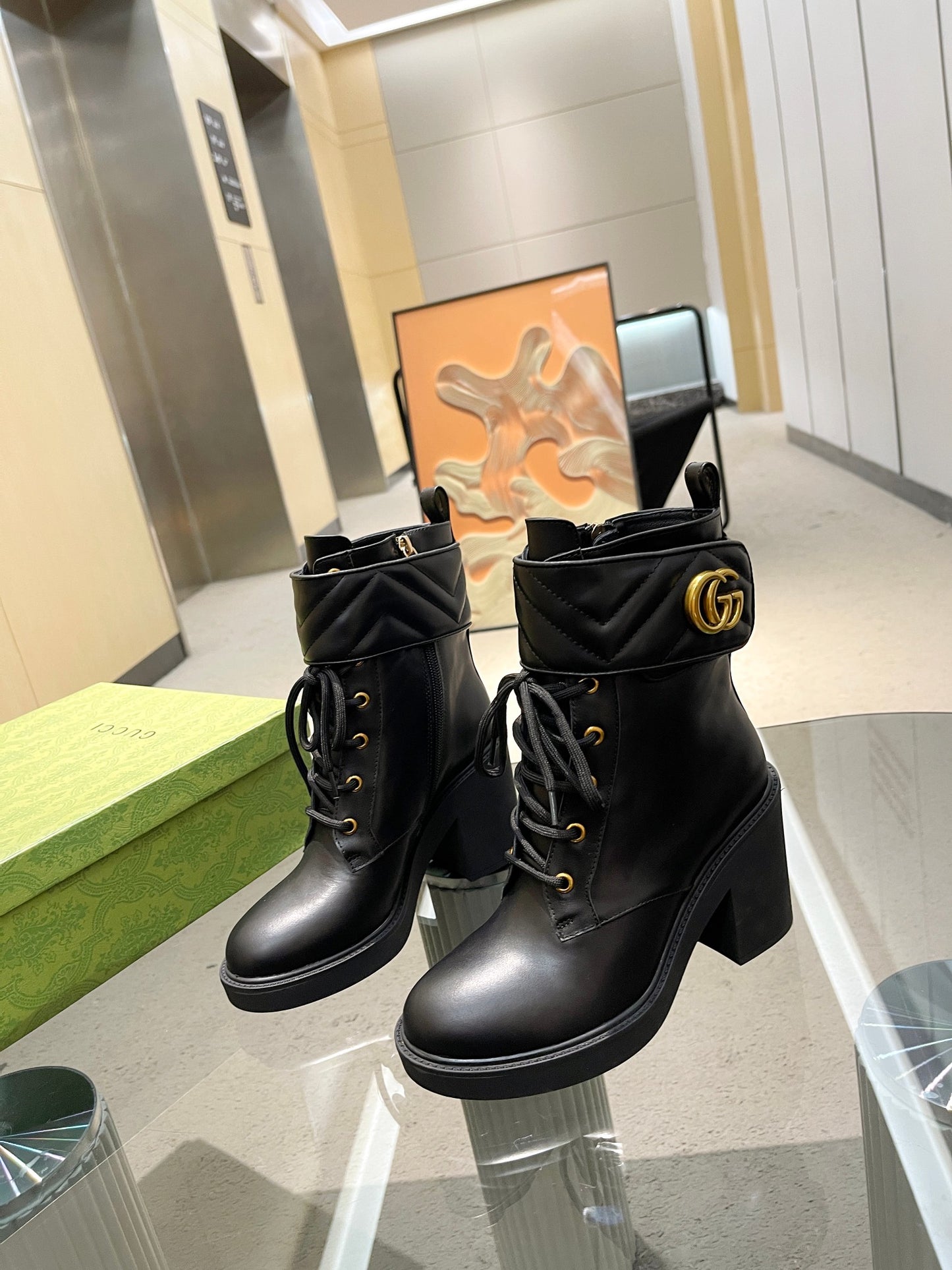 Premium Leather Ankle Boots with Detachable Strap – Fall/Winter Edition