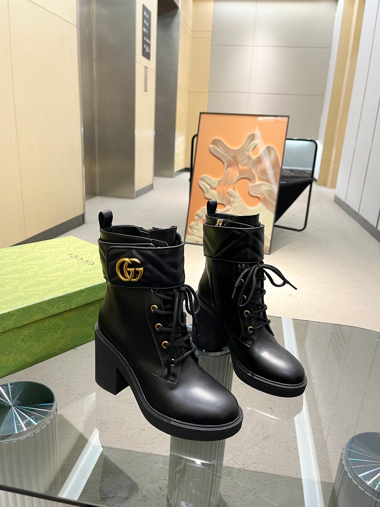 Premium Leather Ankle Boots with Detachable Strap – Fall/Winter Edition