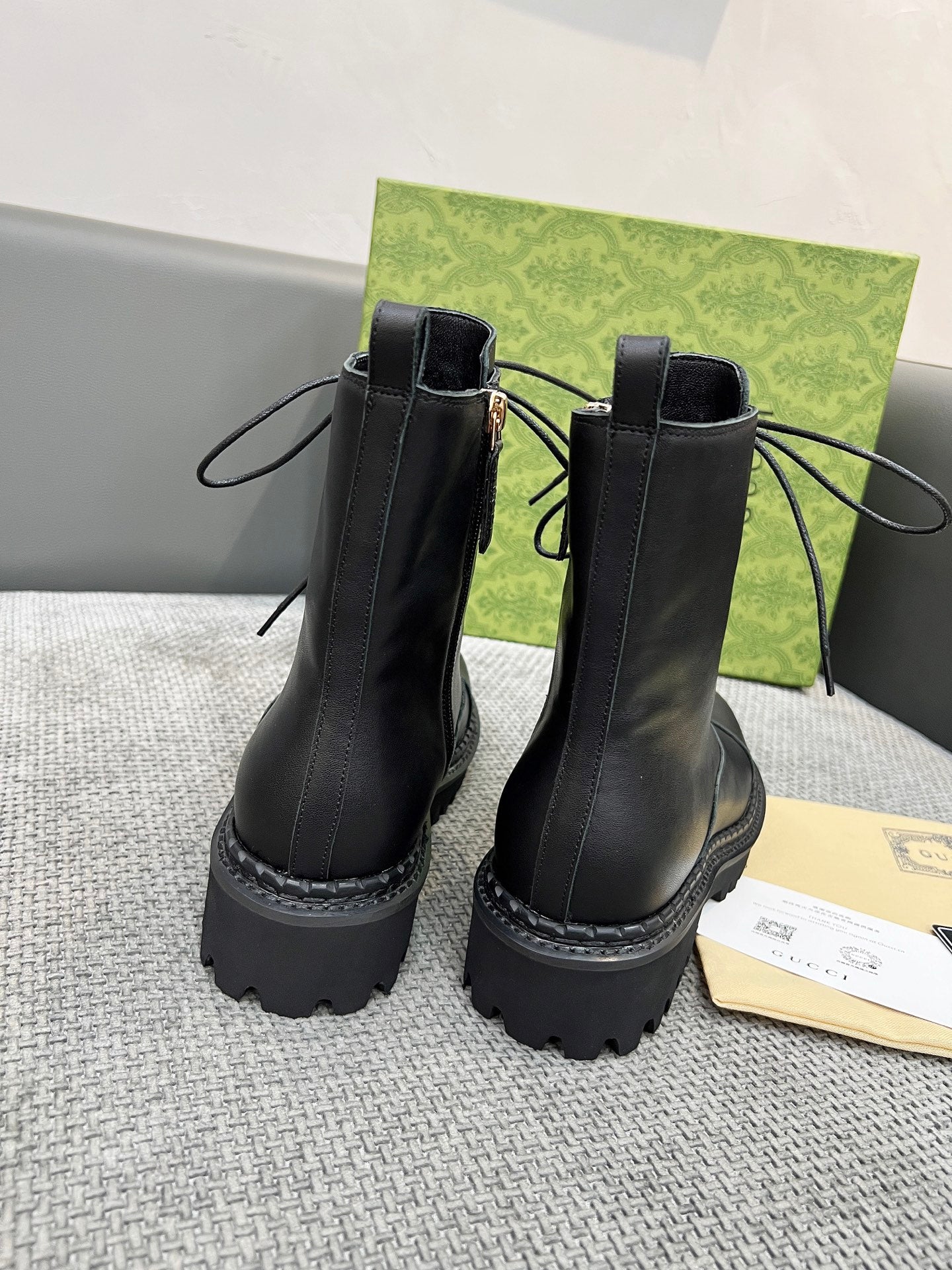 Versatile Lace-Up Leather Martin Boots (2025 Edition)