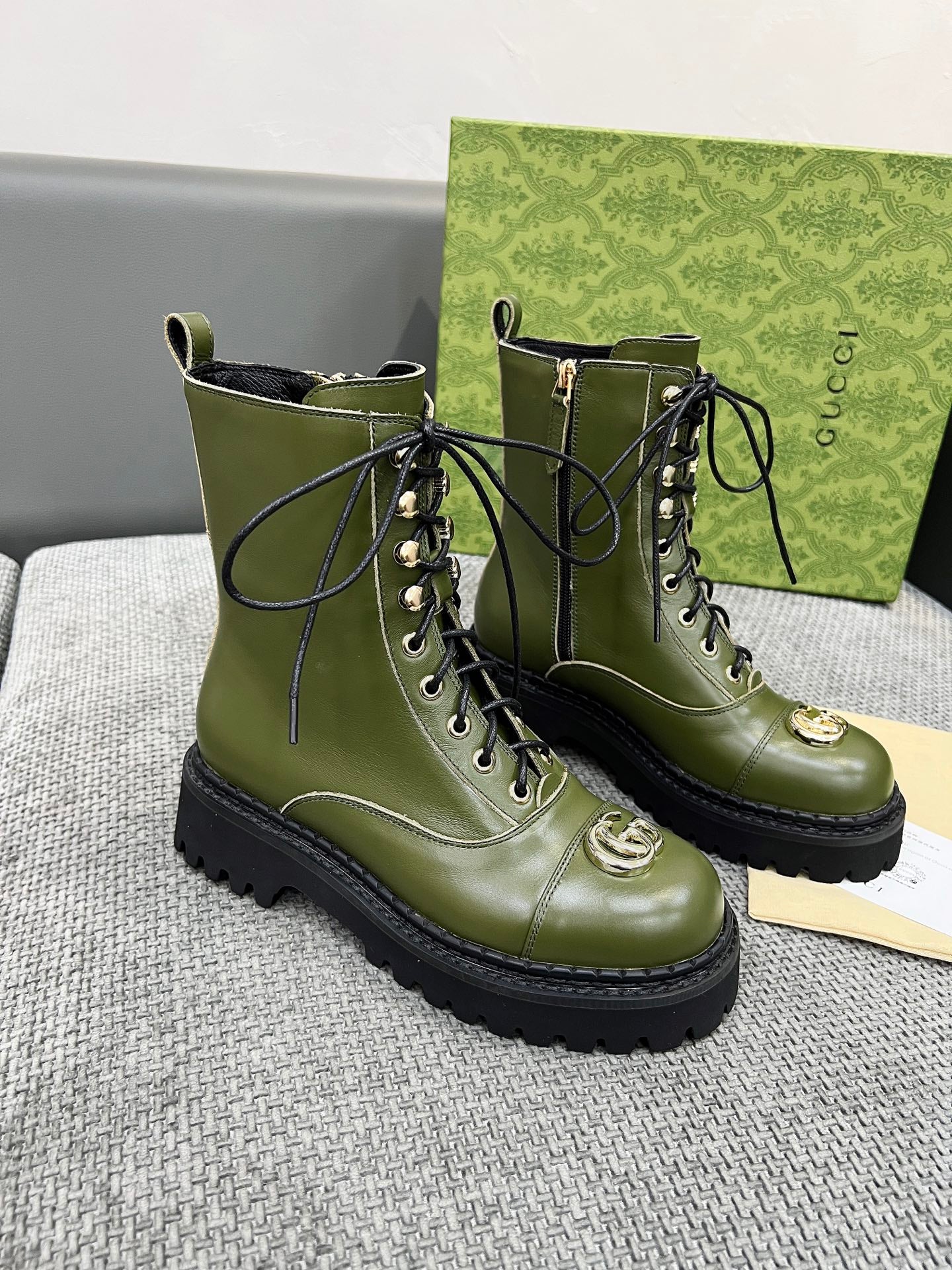 Versatile Lace-Up Leather Martin Boots (2025 Edition)