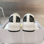 2025 Embroidered Platform Canvas Sneakers