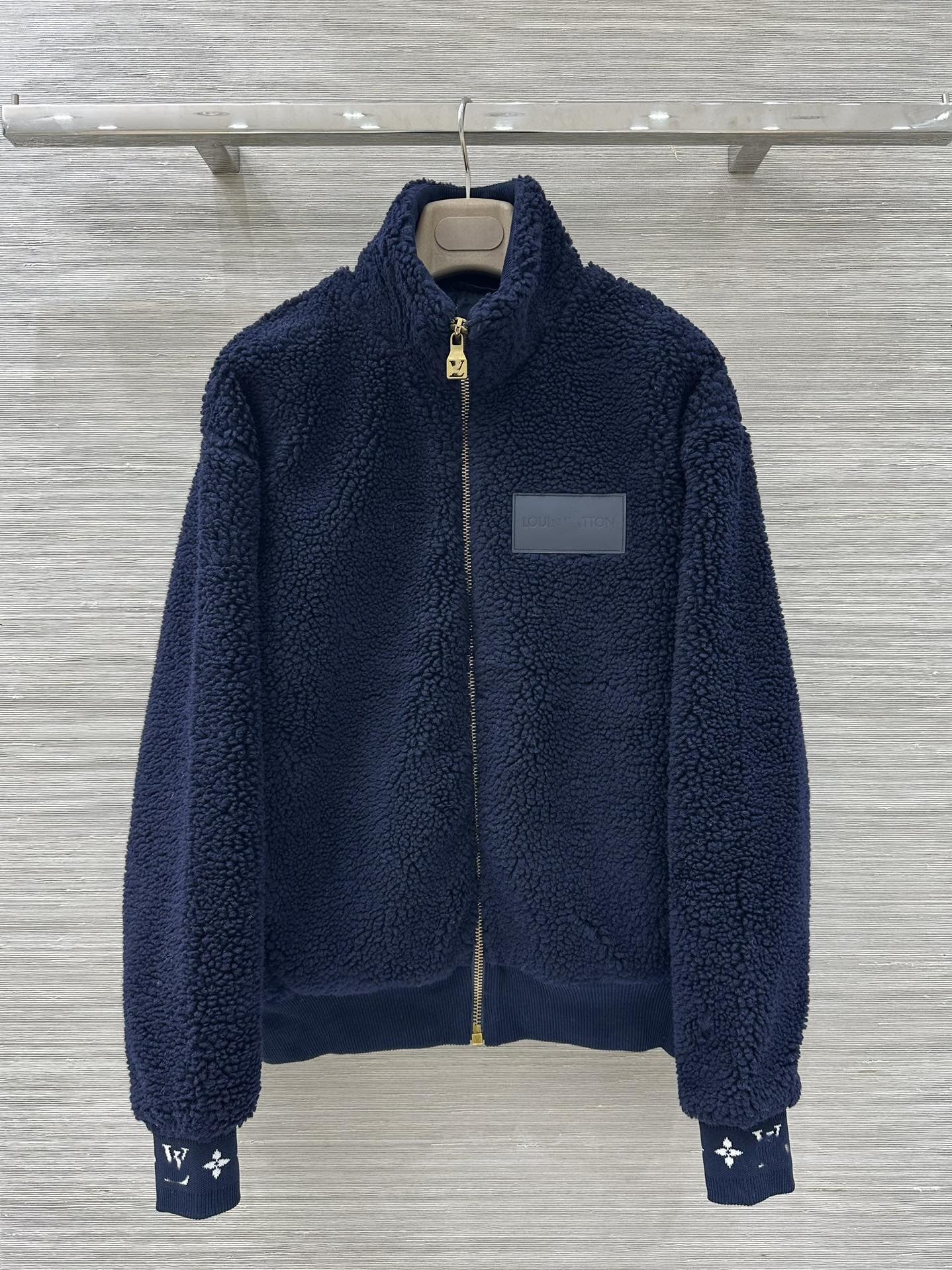 Teddy Fleece Zip-Up Jacket – Cute & Stylish