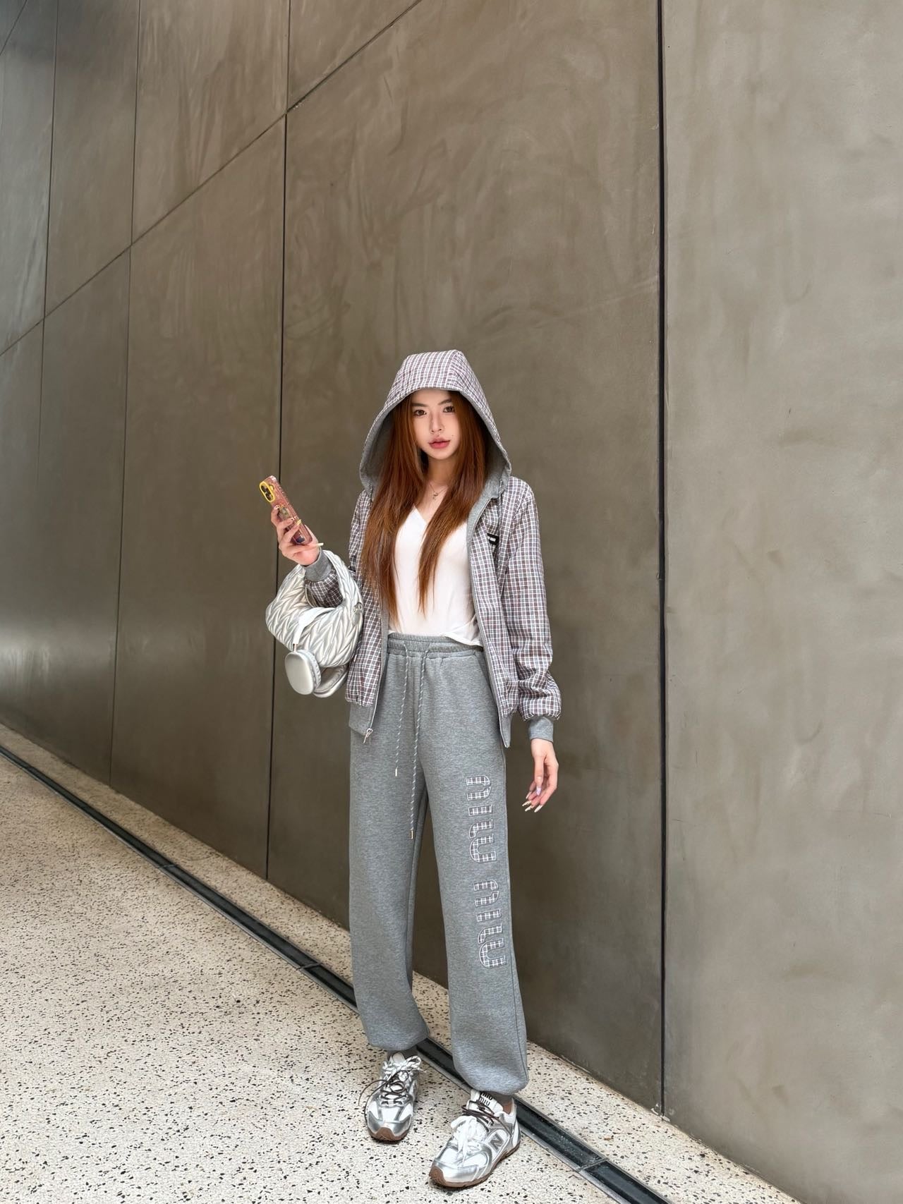 Cozy & Chic Athleisure Set (Two-Piece)