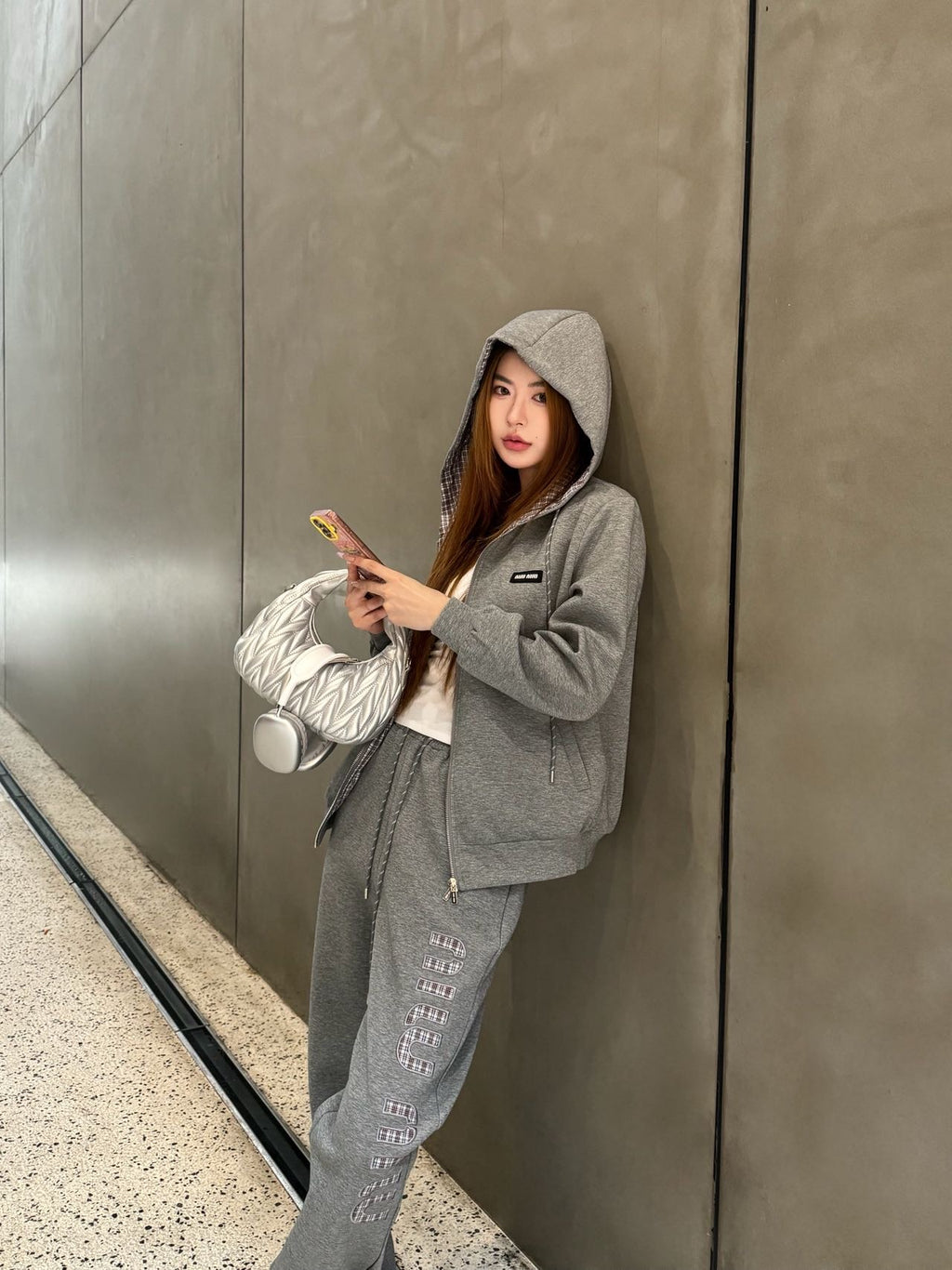 Cozy & Chic Athleisure Set (Two-Piece)