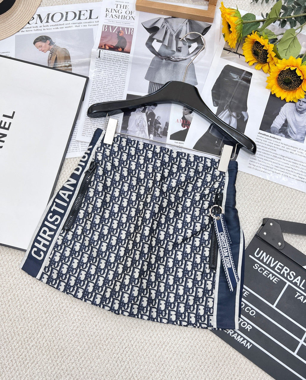 D Chic & Timeless Logo Jacquard Skirt