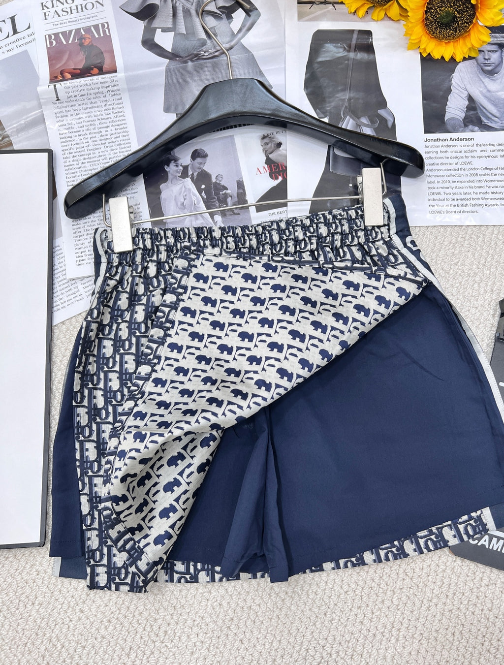 D Chic & Timeless Logo Jacquard Skirt