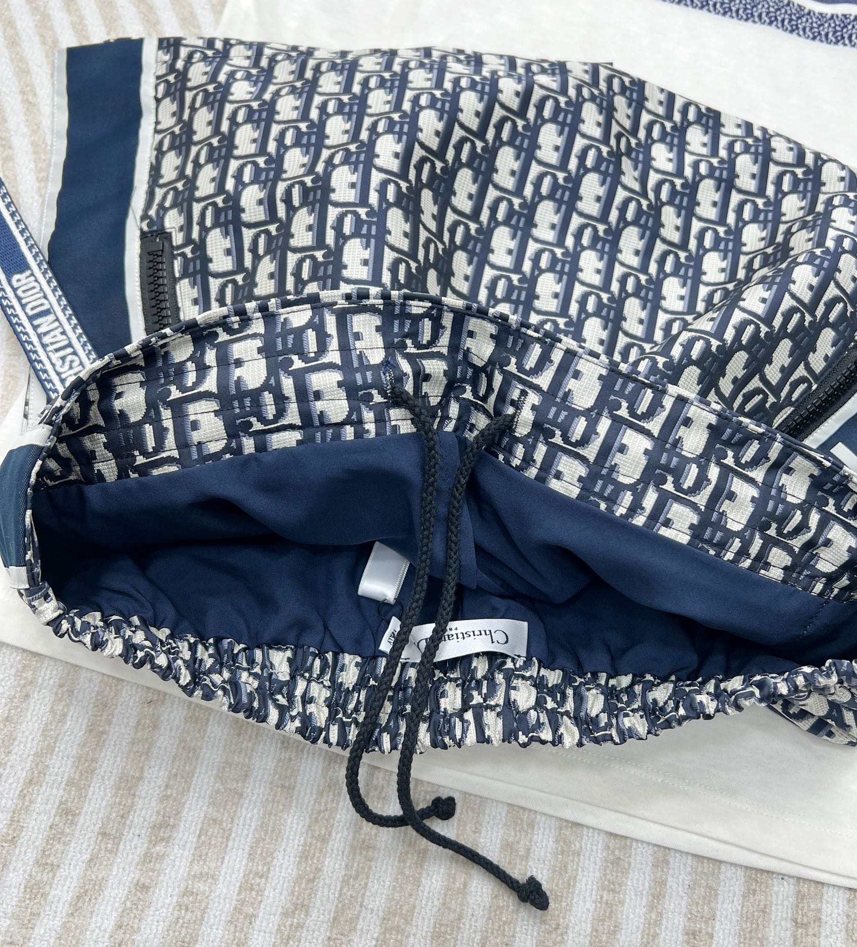 D Chic & Timeless Logo Jacquard Skirt