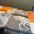 Premium Wool Double-Sided Scarf (Unisex Edition)