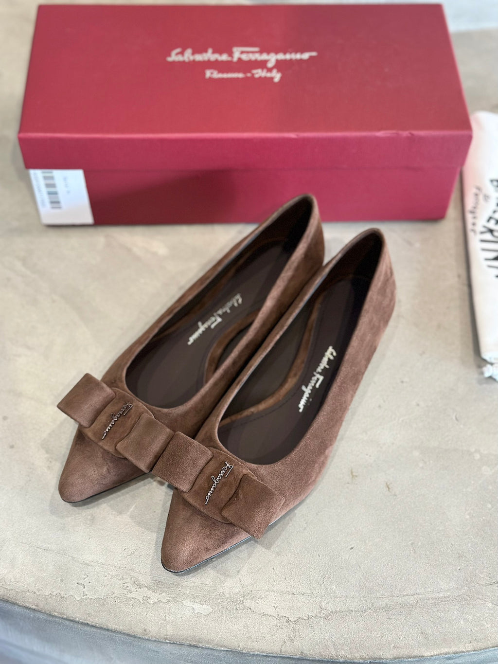 SF Viva Pointed-Toe Ballet Flats