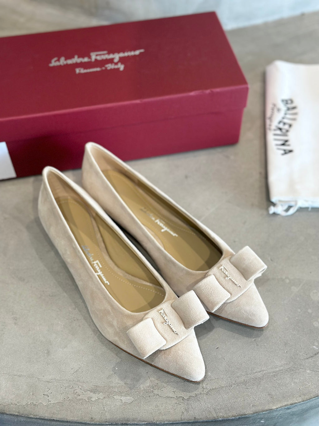 SF Viva Pointed-Toe Ballet Flats